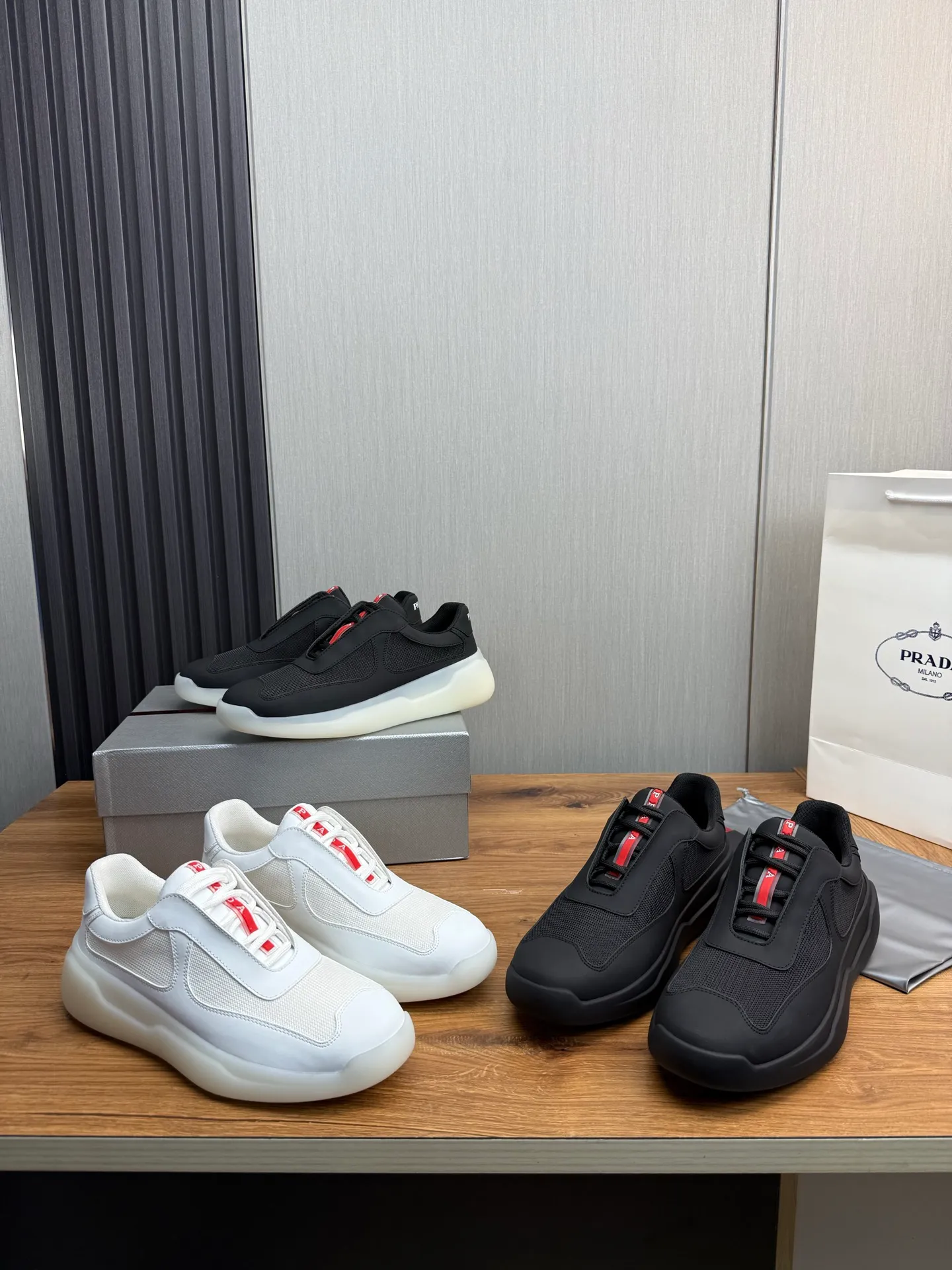 Men's shoes 💰600💰 [PRADA] New models synchronized with the official website, high-quality shipments ✔️Best sellers🔥 Original cowhide + cowhide lining, 1🆚1 replica, original sole, 38-45 (men's 45 is custom-made and cannot be returned or exchanged)